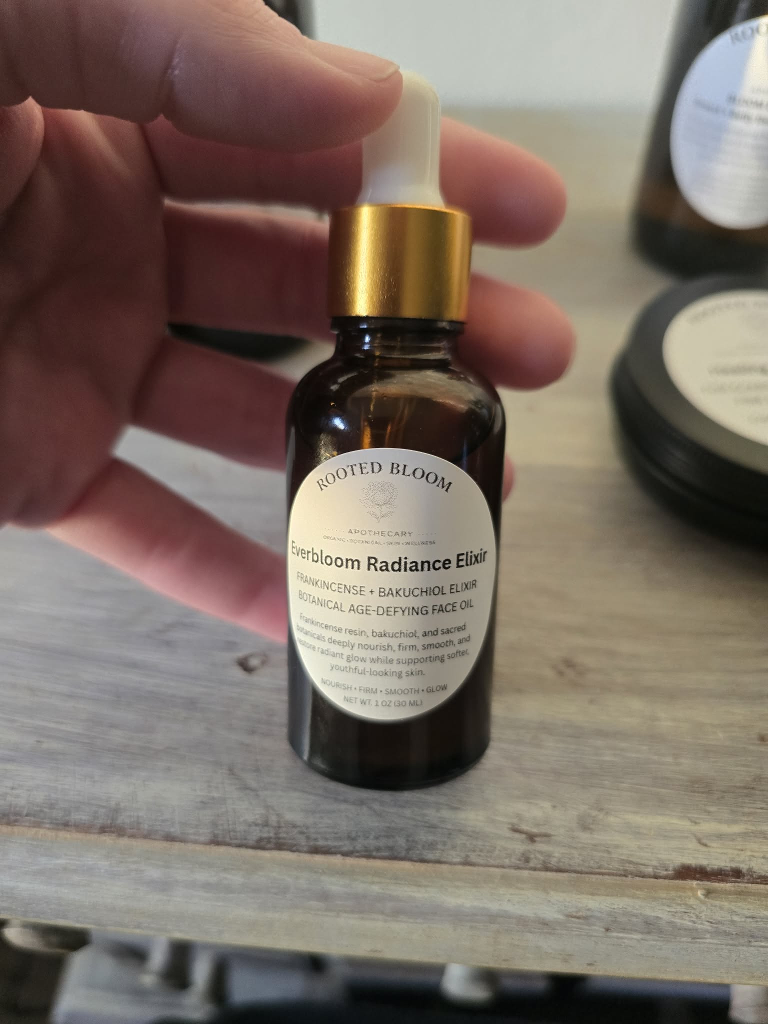 Everbloom Botanical Radiance Elixir