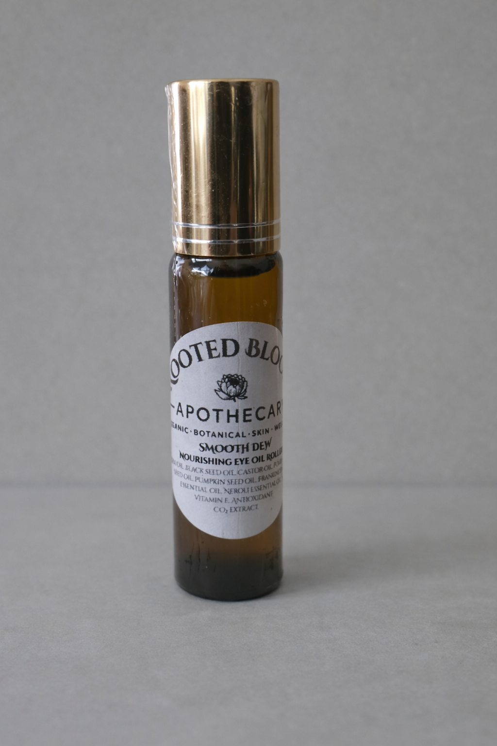 SMOOTH DEW Under-Eye Roller